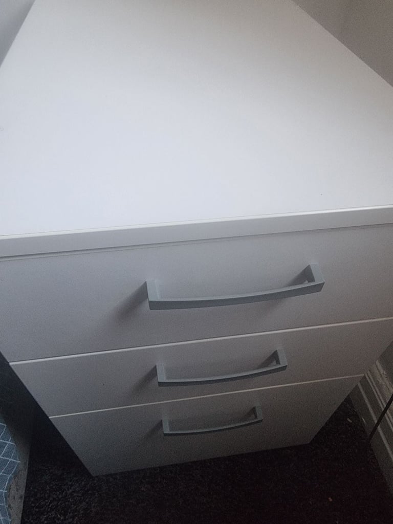 image for 3 drawer office cabinet