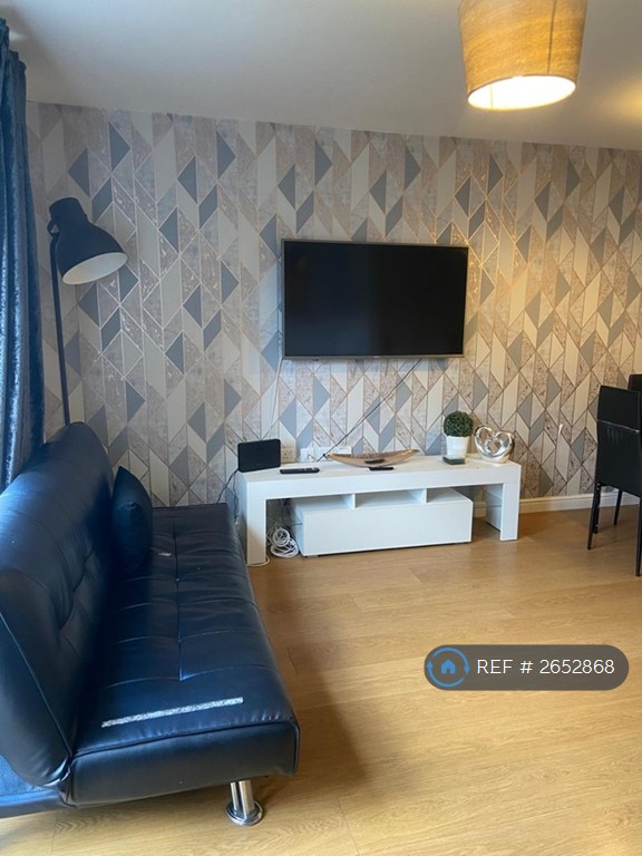 3 bedroom house in Somerset Walk, Broughton, Milton Keynes, MK10 (3 bed) (#2652868)