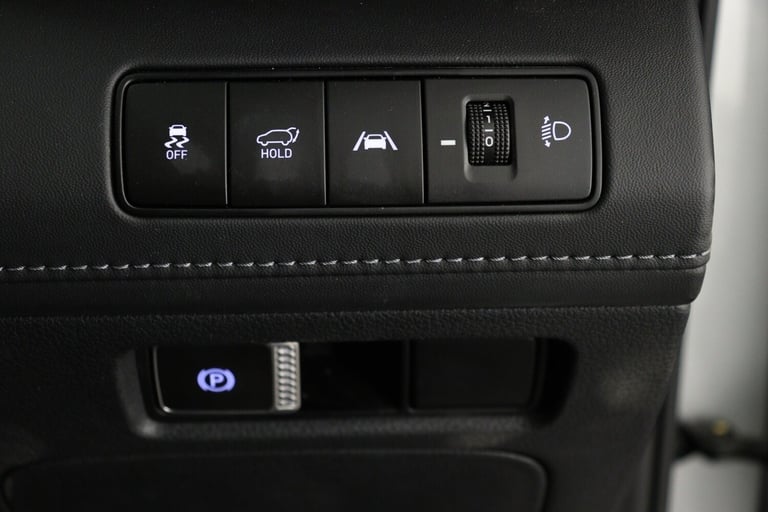 2022 Hyundai Santa Fe 1.6 TGDi Hybrid Ultimate 5dr Auto Estate Hybrid Automatic