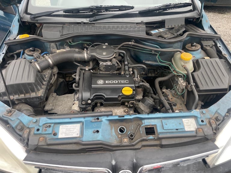 VAUXHALL CORSA 1.0 COMFORT 02 REG BLUE 3 DOOR MOT APRIL 6TH 2026 LOW INSURANCE 50+MPG