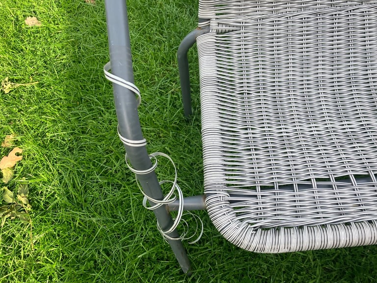 Free Metal Garden Benches