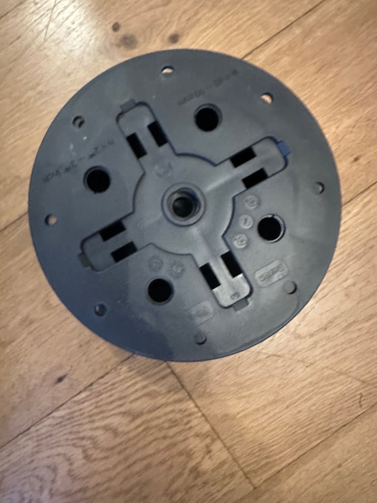 image for 12 x Buzon Decking and Paving Pedestals 