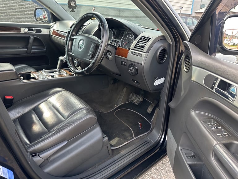 2005 Volkswagen Touareg 3.0 V6 TDI Sport 5dr Auto ESTATE Diesel Automatic