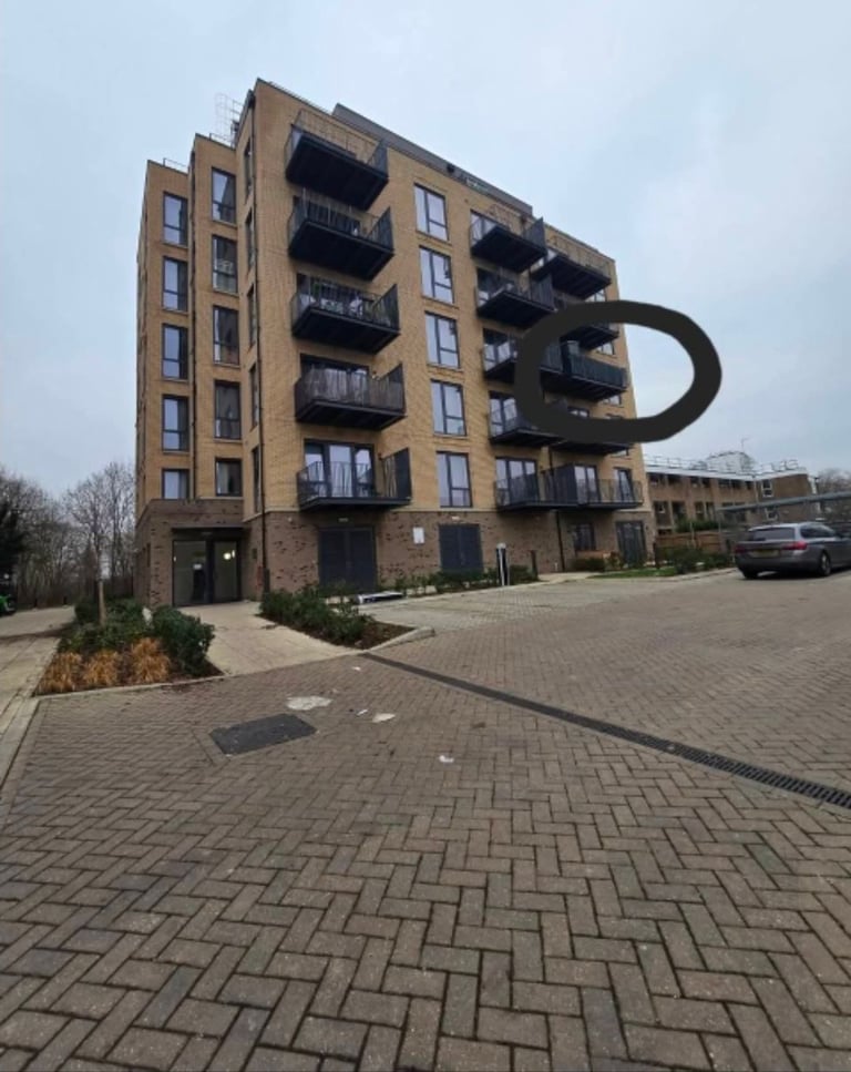 Home swap in Feltham