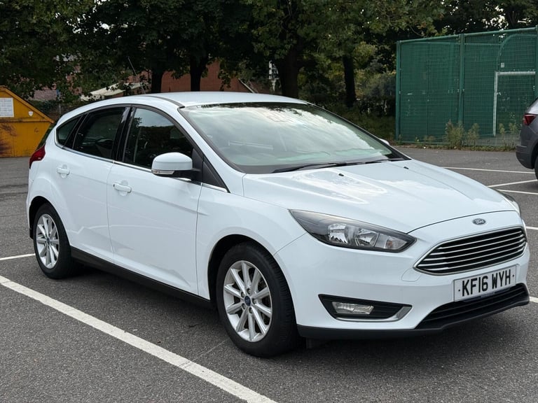 FORD FOCUS 1.0 T EcoBoost Titanium 2016