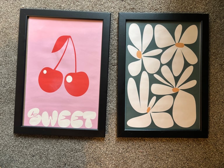 Framed wall art 
