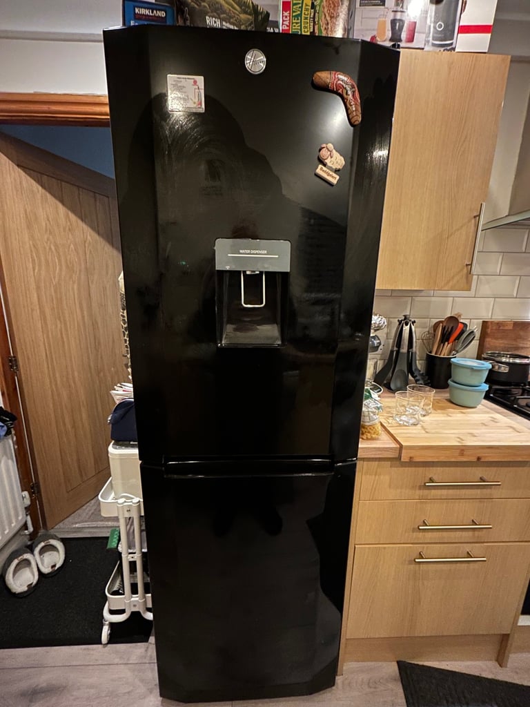Fridge/freezer Hoover