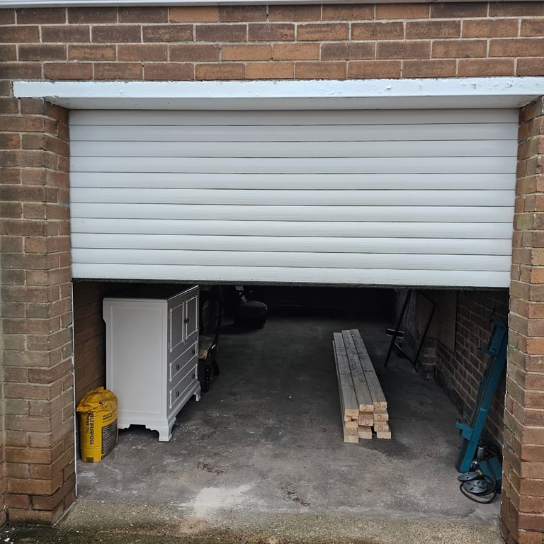 image for Electric remote control garage door