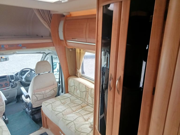 AUTO-TRAIL TRACKER EK SE 08 PLATE 