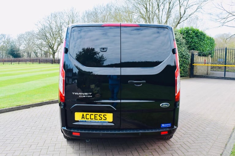 2023 Ford Transit Custom 2.0 280 EcoBlue Limited L1 H1 Euro 6 (s/s) 5dr PANEL VAN Diesel Manual