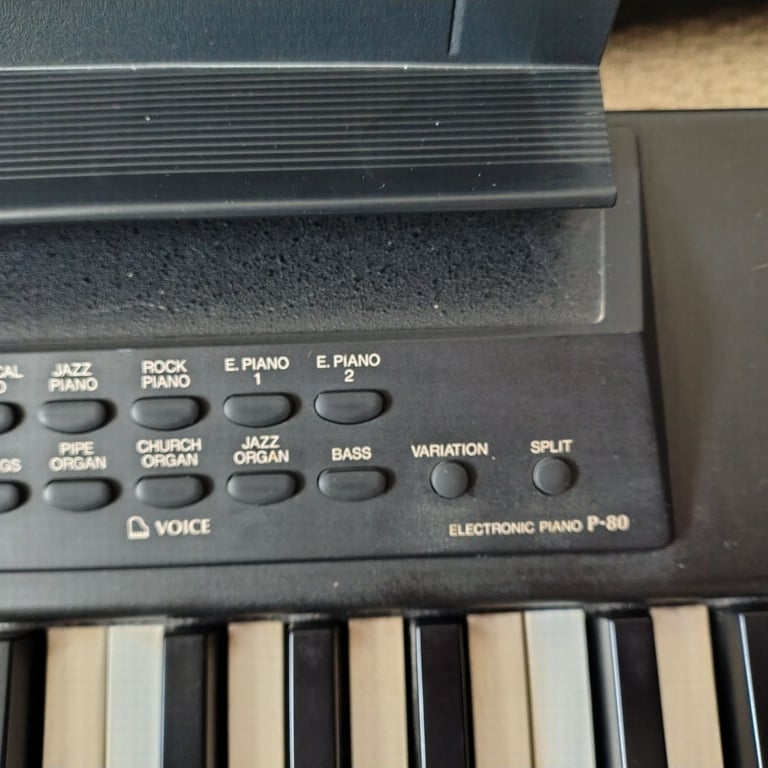 Yamaha P80 fully weighted hammer action digital piano