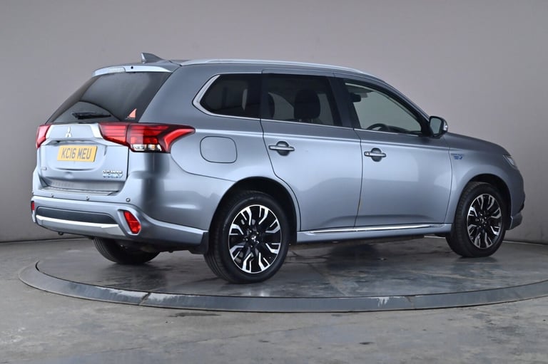  Mitsubishi Outlander PHEV 2.0h 12kwh Gx4hs Suv 5dr Petrol Plug In Hybrid CVT