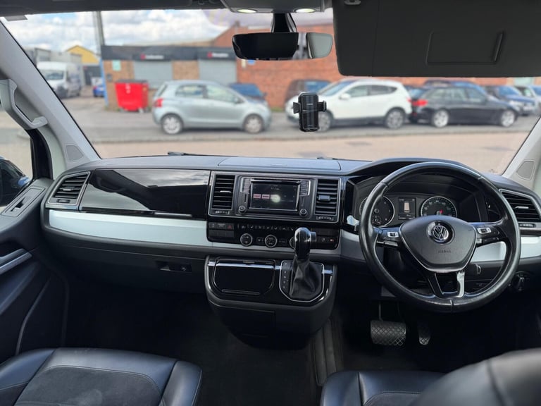 2017 Volkswagen Caravelle 2.0 BiTDI BlueMotion Tech Executive DSG Euro 6 (s/s) 5dr MPV Diesel Aut...