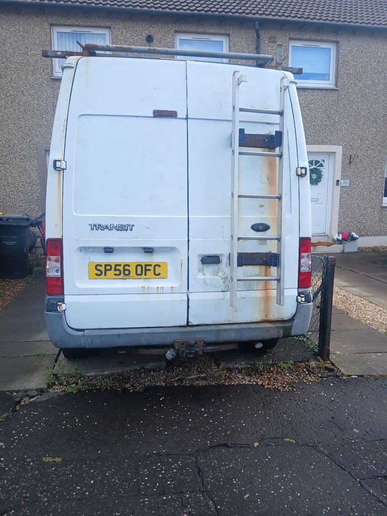 Ford, TRANSIT 2.4 rwd td, Panel Van, 2006, Manual, 2402 (cc)