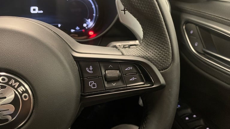 2025 Alfa Romeo Giulia 2.0T Sprint Saloon 4dr Petrol Auto Euro 6 (s/s) (280 ps) Saloon Petrol Aut...