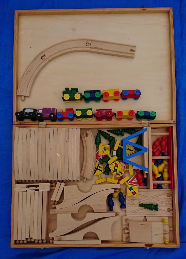 * WOODEN TRAIN TRACK SET IN CASE WITH PLAYTIVE POLICE CAR AMBULANCE CRANE BRIDGE *