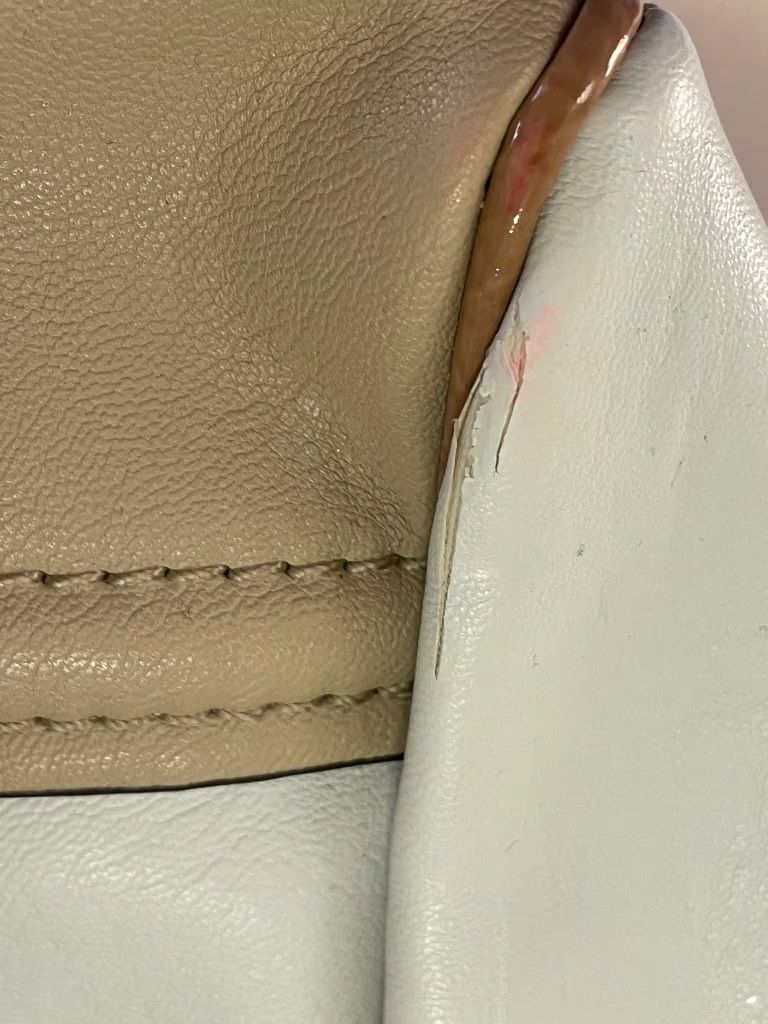 GUESS HANDBAG - WOMENS BAG