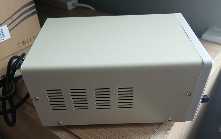 C.B. POWER SUPPLY 10AMP
