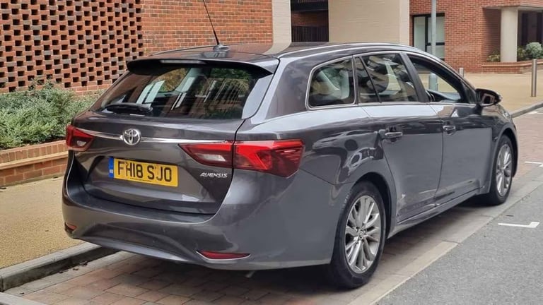 🚗 2018 Toyota Avensis Business Edition – Grey | 2.0 Diesel | ULEZ Compliant | 112K Miles ✅