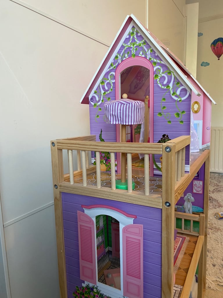 Kidcraft Dolls House 