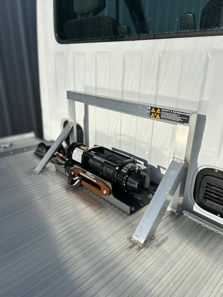 CRAFTER MOVANO ALUMINIUM RECOVERY TRUCK BODY BEAVERTAIL BODY CAR TRANSPORTER