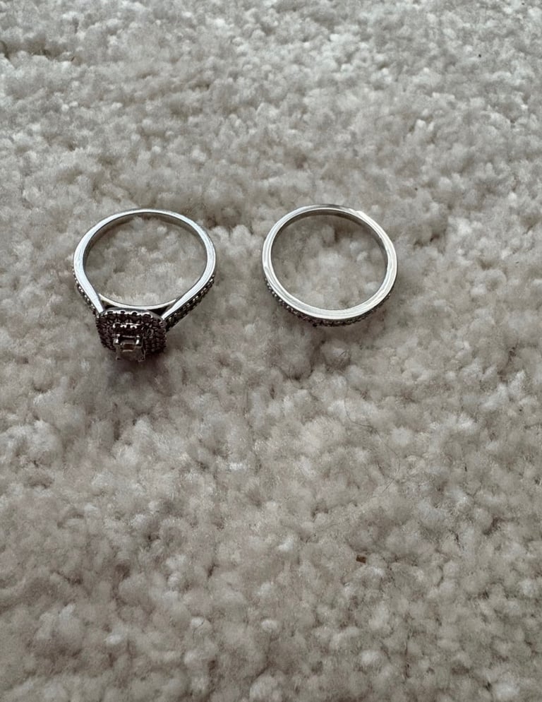 1 carat platinum diamond halo engagement ring and wedding band set