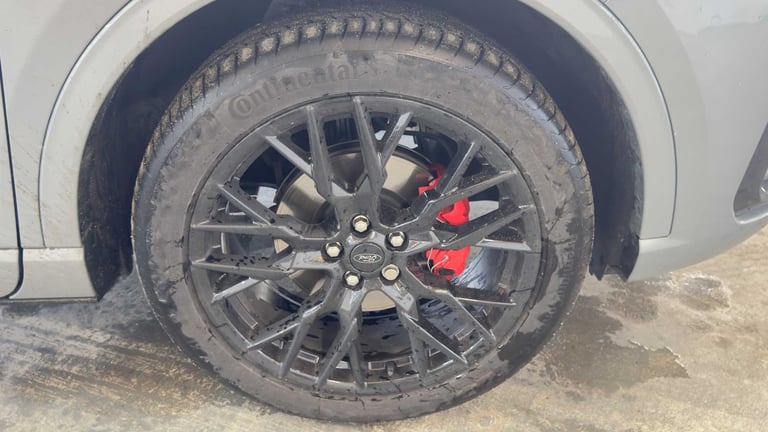 2025 Ford Kuga 2.5 PHEV ST-Line X Black Package 5dr CVT SUV Plug-In Hy Automatic