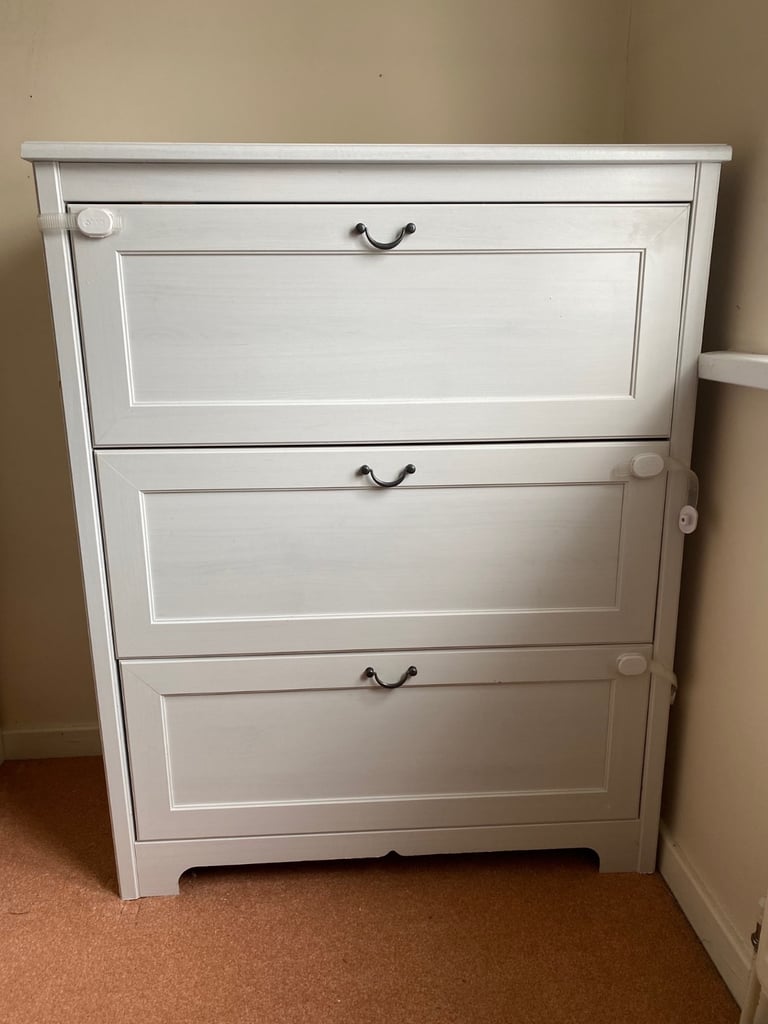 image for Set of white bedroom drawers