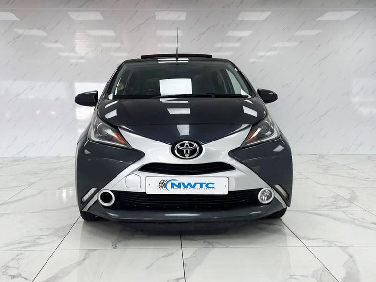2016 Toyota AYGO 1.0 VVT-i x-clusiv 2 x-wave 5dr Petrol Manual Euro 6 (68 ps) 2 OWNERS! LAST Hatc...