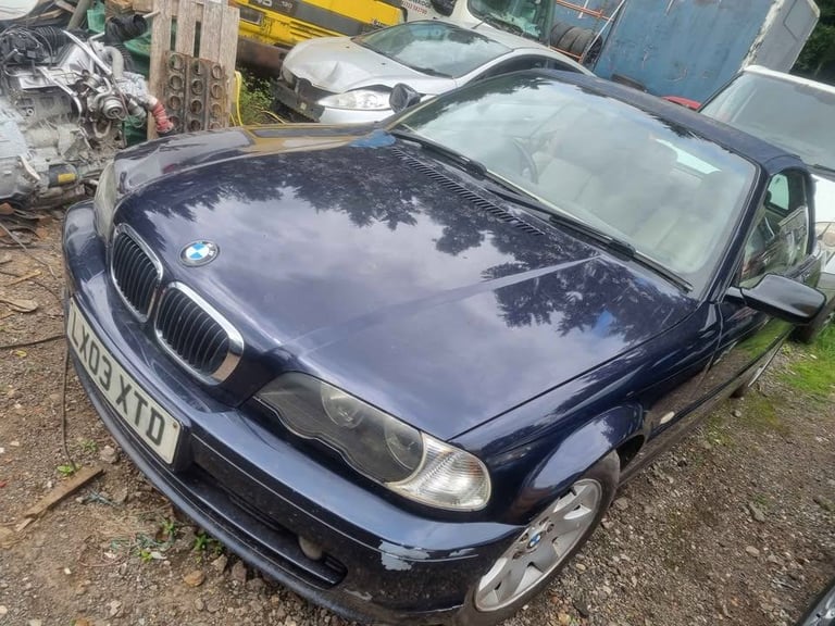 BMW 318 convertible. 2.0 petrol manual