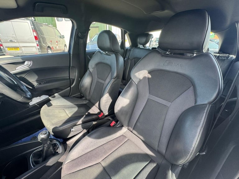 2015 Audi A1 1.6 TDI S line Sportback Euro 6 (s/s) 5dr HATCHBACK Diesel Manual