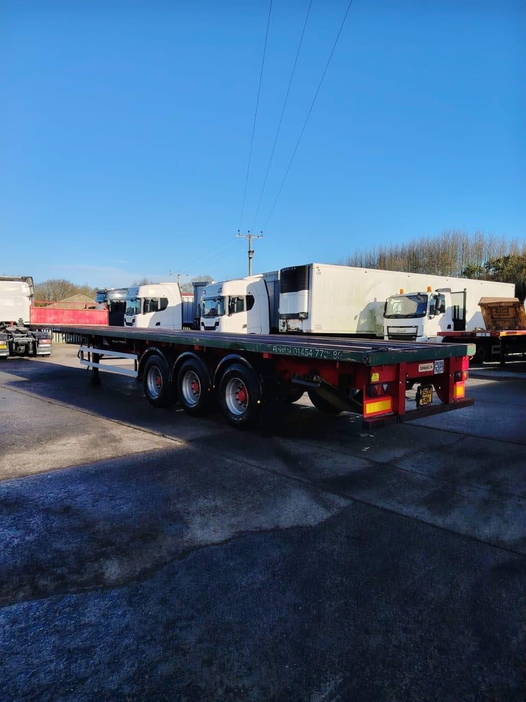 Flat trailer Dennison drum brakes Extendable Other