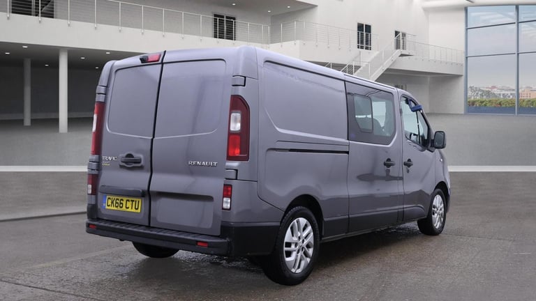 Renault Trafic 1.6 dCi Energy Sport Nav 6 Seat LWB Crew Van  DIESEL 2016/66