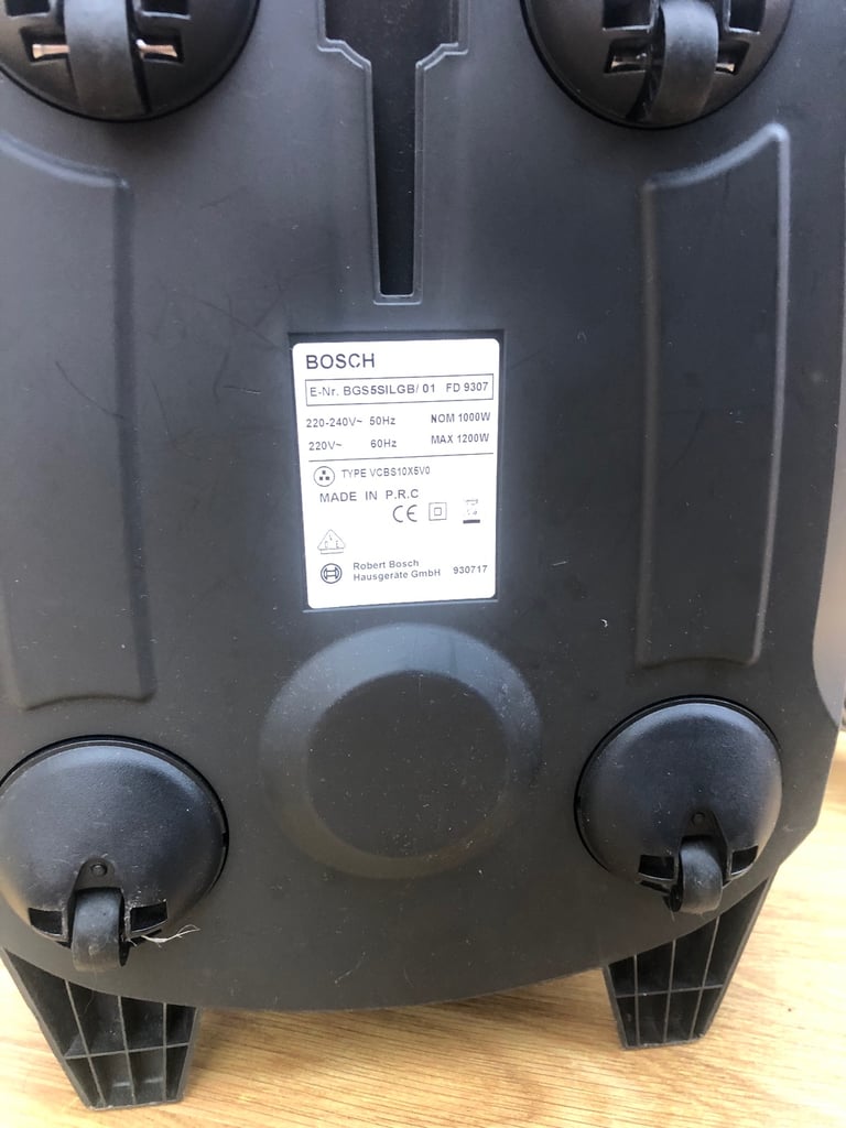 Bosch GS 50 GS-50 ProSilence 66 bagless cleaner Black BGS5SIL2GB