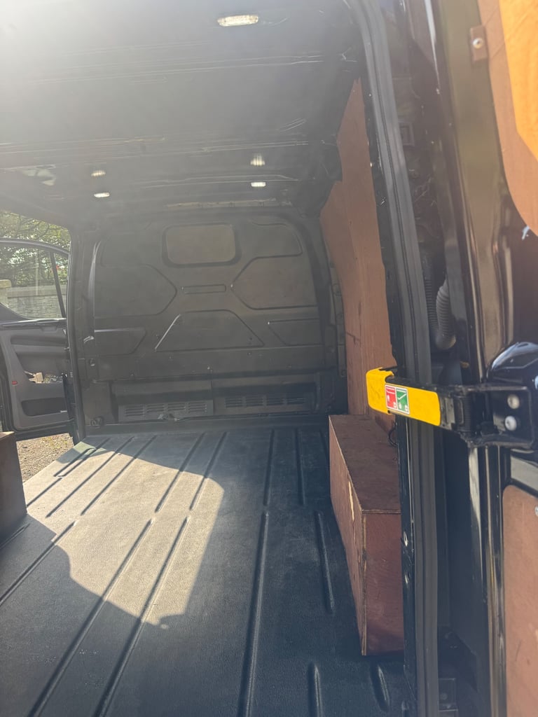 Ford, TRANSIT CUSTOM, Panel Van, 2020, Manual, 1996 (cc)
