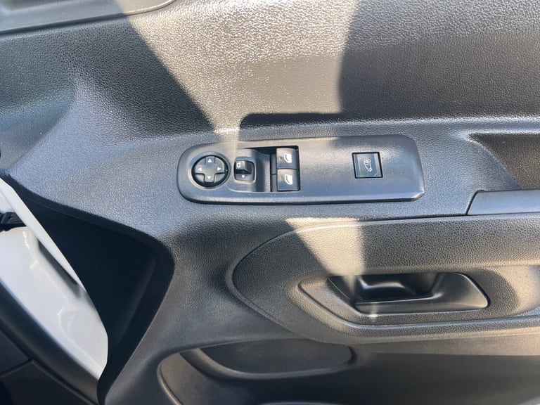 2020 Vauxhall Combo 2300 1.6 Turbo D 100ps H1 Edition Van PANEL VAN Diesel Manual