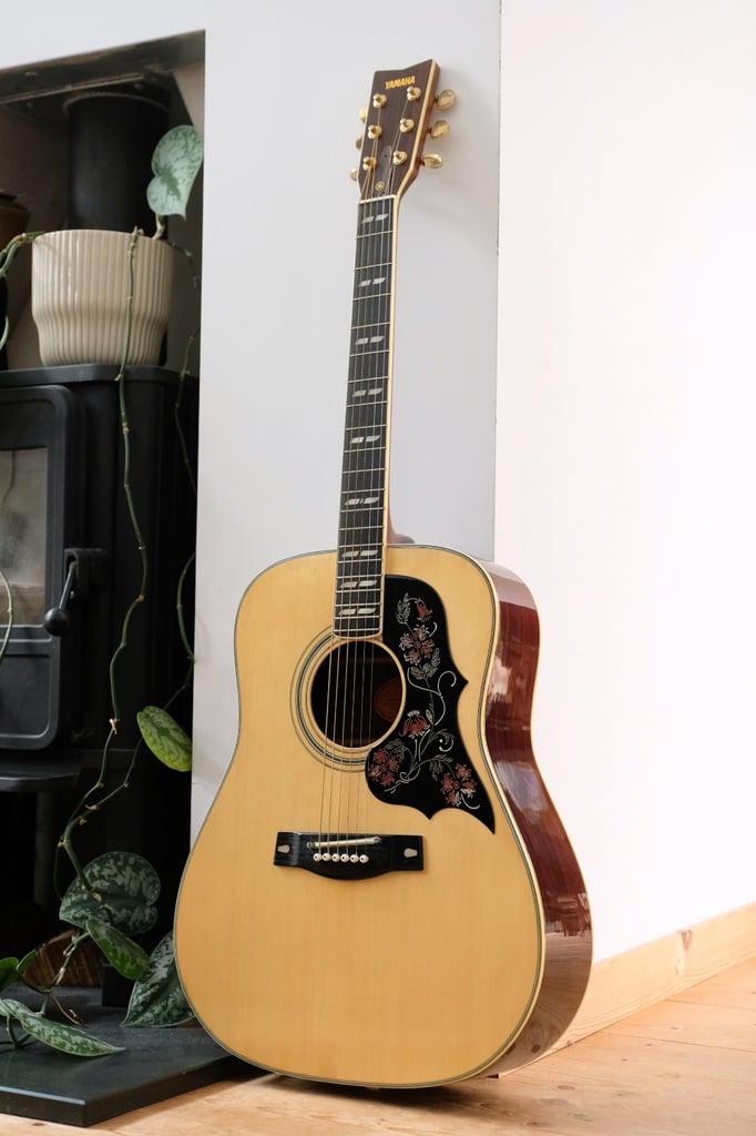 Vintage Yamaha FG-401W Acoustic Guitar with Original Case