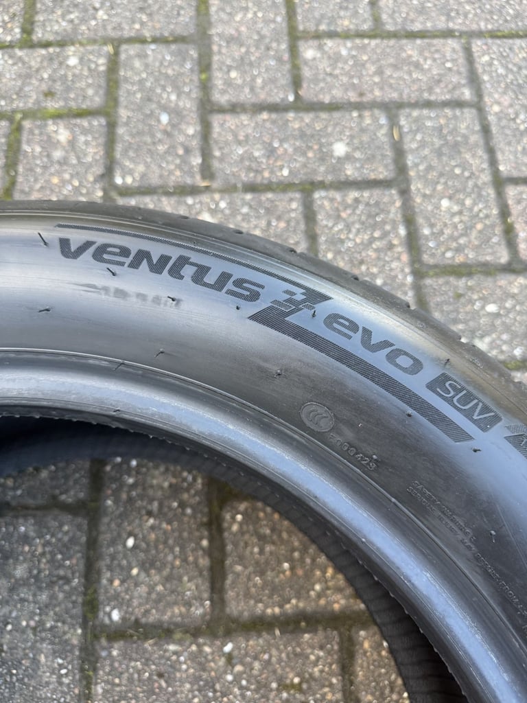 Hankook Ventus Evo SUV 235/50 R18 101H, Year 2025 –Summer Tyres x 4
