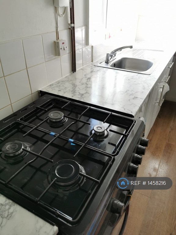 2 bedroom house in Robert Street, Blyth, NE24 (2 bed) (#1458216)