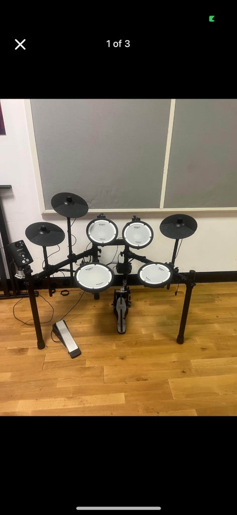 image for Roland electric/electronic drumset