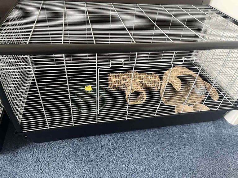 image for Month old savic large cage was 80 100cm no offer 