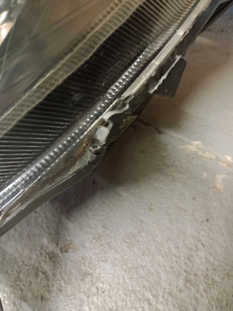 Nissan Micra K12 Headlights 