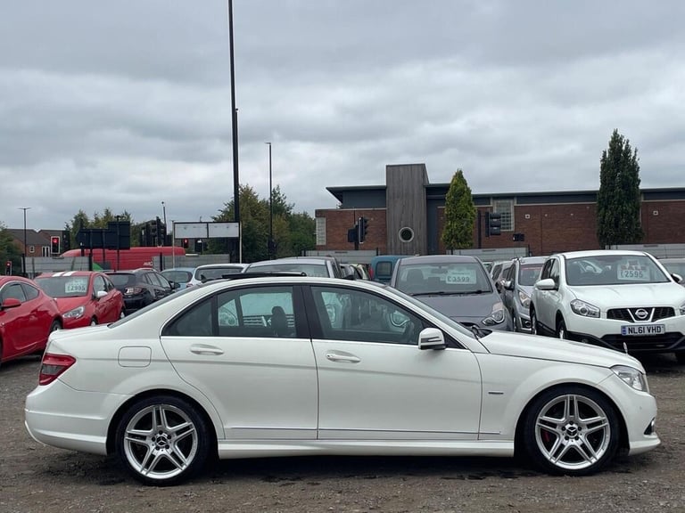 2011 MERCEDES C CLASS C220 CDI SPORT + PAN ROOF + LOW MILES + ALLOYS * 