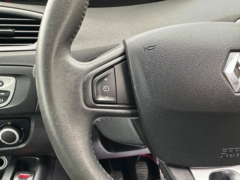 2010 Renault Scenic 1.5 dCi I-Music Euro 4 5dr MPV Diesel Manual