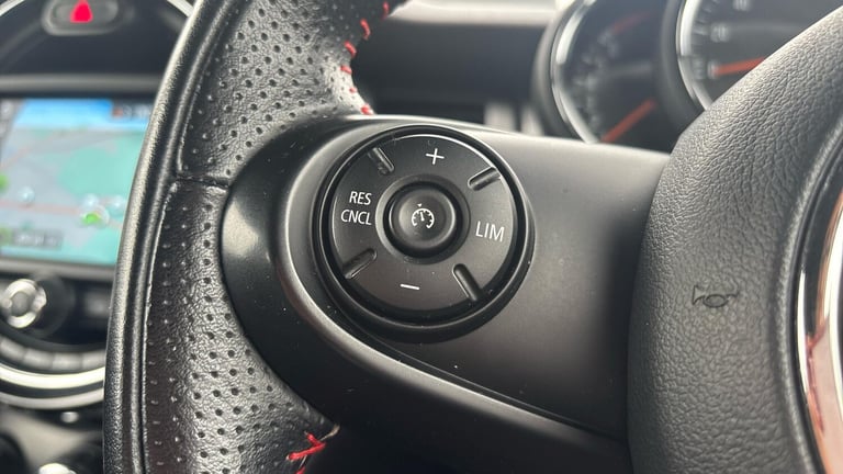 2019 MINI Hatch 1.5 Cooper Sport II 3dr Hatchback Petrol Manual