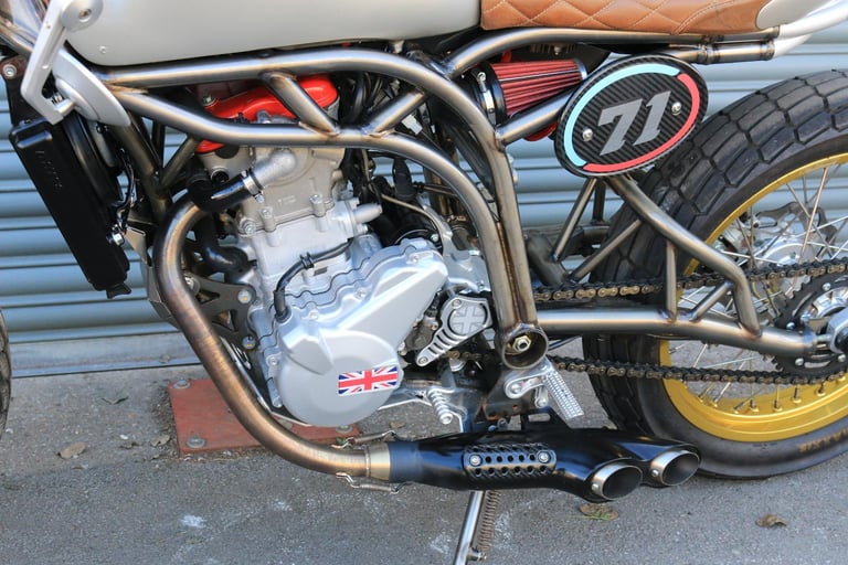 CCM SPITFIRE CAFE RACER 2019