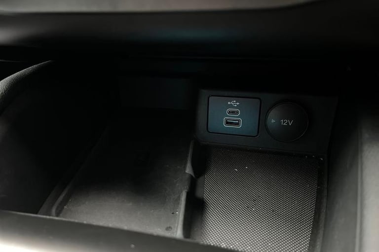 2025 Ford Focus 1.0 EcoBoost Hybrid mHEV ST-Line X 5dr HATCHBACK PETROL Manual