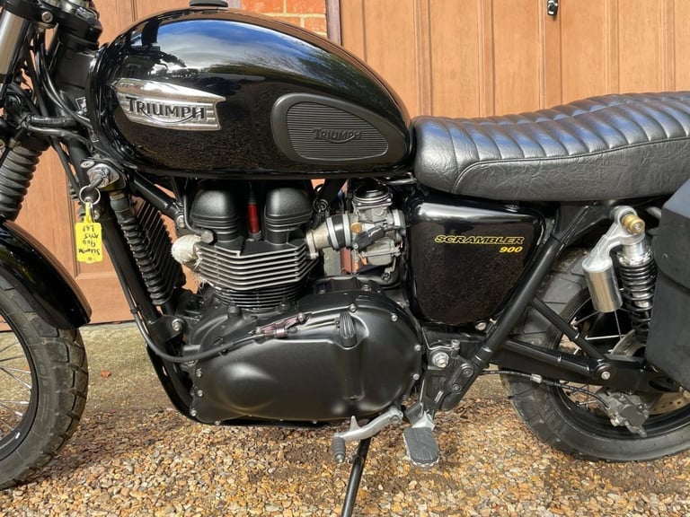 2015 TRIUMPH SCRAMBLER 865