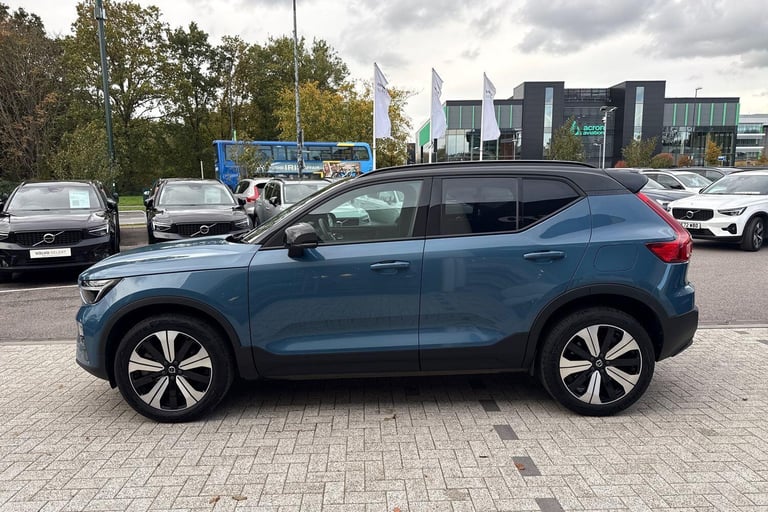 2022 Volvo XC40 Recharge 69kWh Plus SUV 5dr Electric Auto (231 ps) ESTATE Electric Automatic