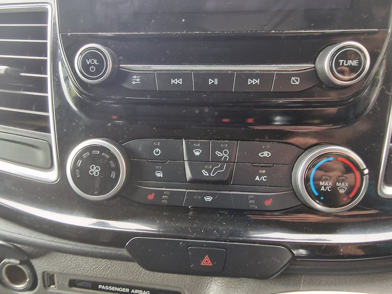 2019 Ford Transit Custom  Drives Perfect  8mMOT  Black  LTD Top Spec  Clean